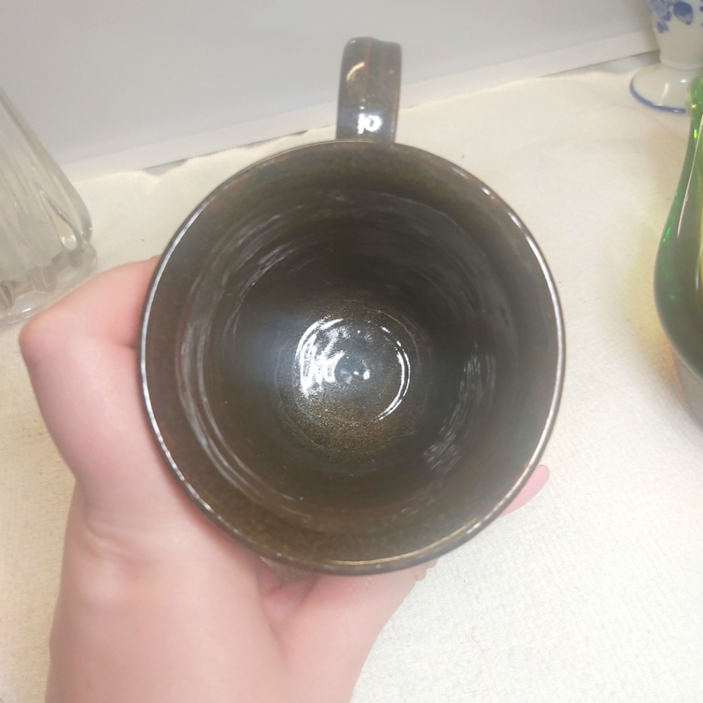 Studio Pottery Signed Mug - Picture 7 of 7